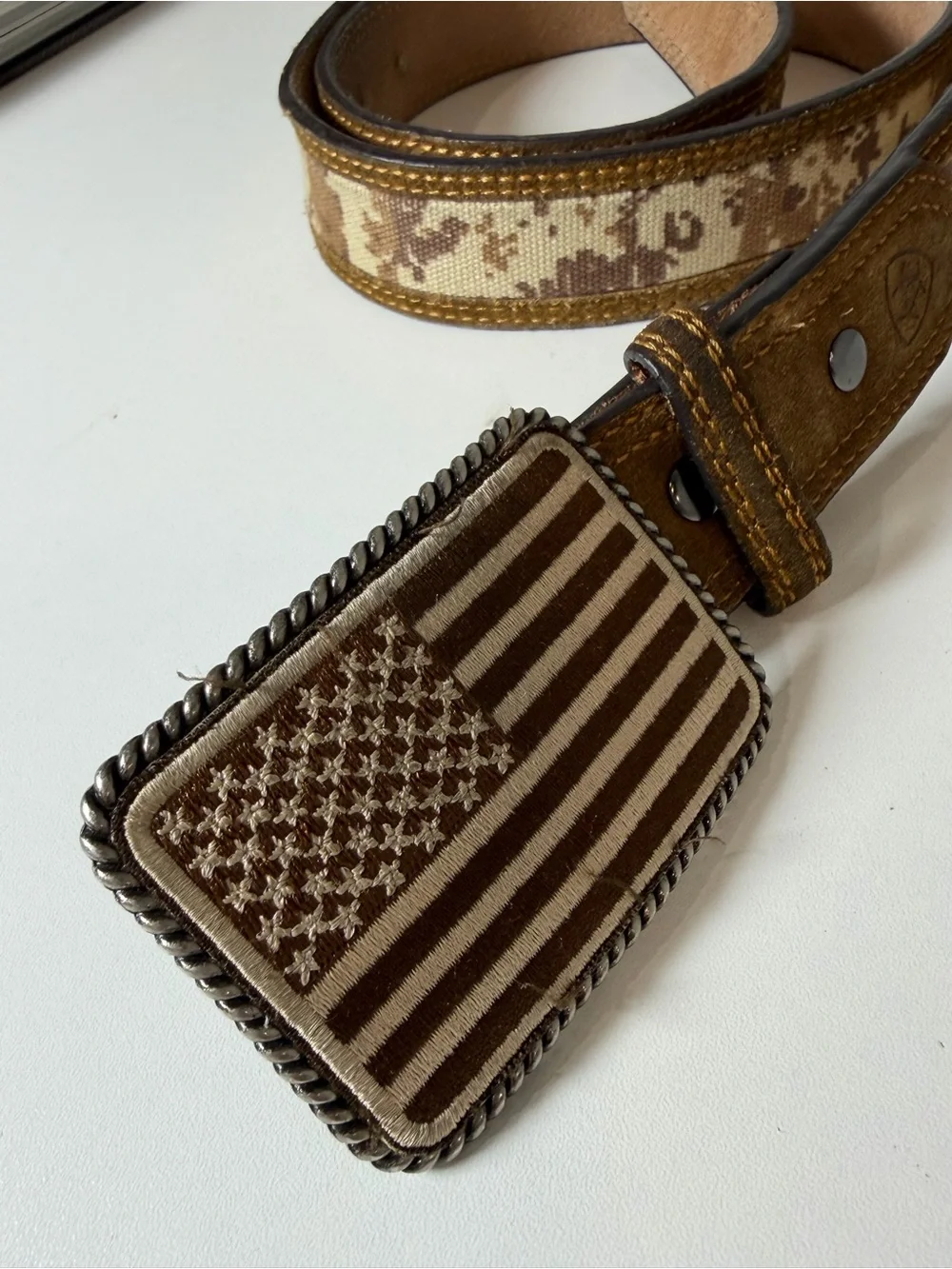 Ariat Size 40 Brown Canvas & Genuine Leather Belt with American Flag Buckle WOW